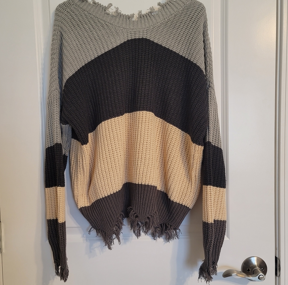 Color Block Sweater Size Medium - Picture 2 of 3